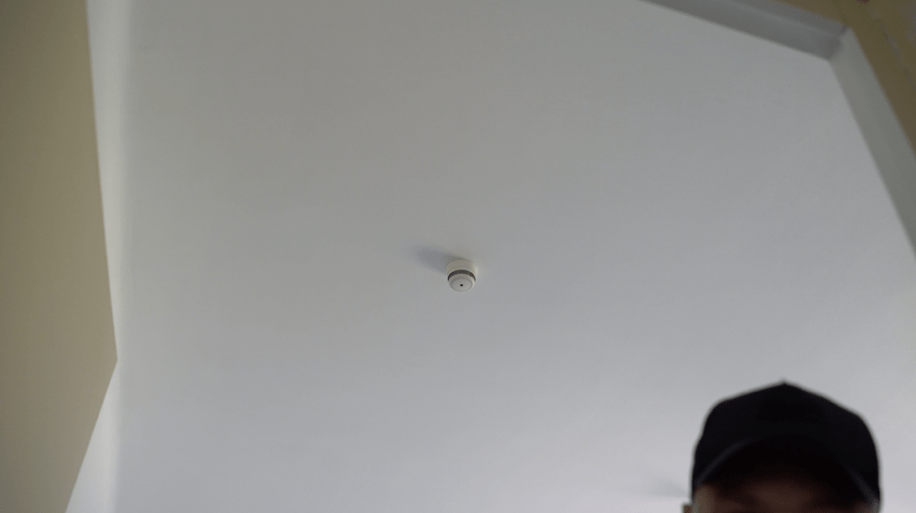 Cómo instalar y configurar este detector de humo Zigbee Frient