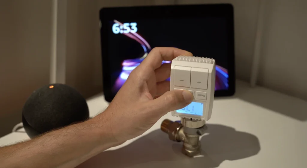 Moes TV01-ZB: Zigbee termostatventil kompatibel med Zigbee2mqtt och Tuya Smart Life