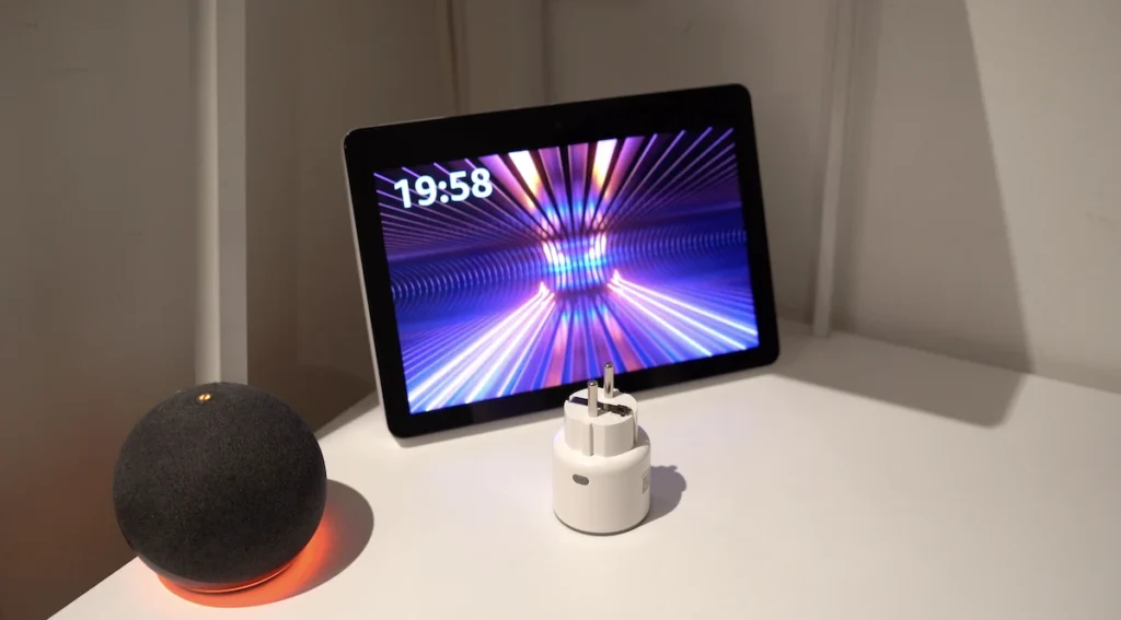 Sonoff S60ZBTPF: 16A "Zigbee" kištukas su suvartojimo matavimu