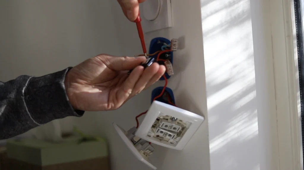 Sonoff SNZB-02DR2: Sensor de temperatura y humedad Zigbee con pantalla