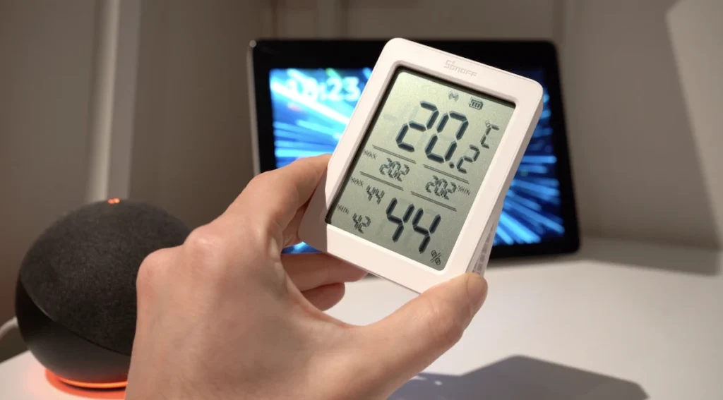 Sonoff SNZB-02DR2: Sensor de temperatura y humedad Zigbee con pantalla